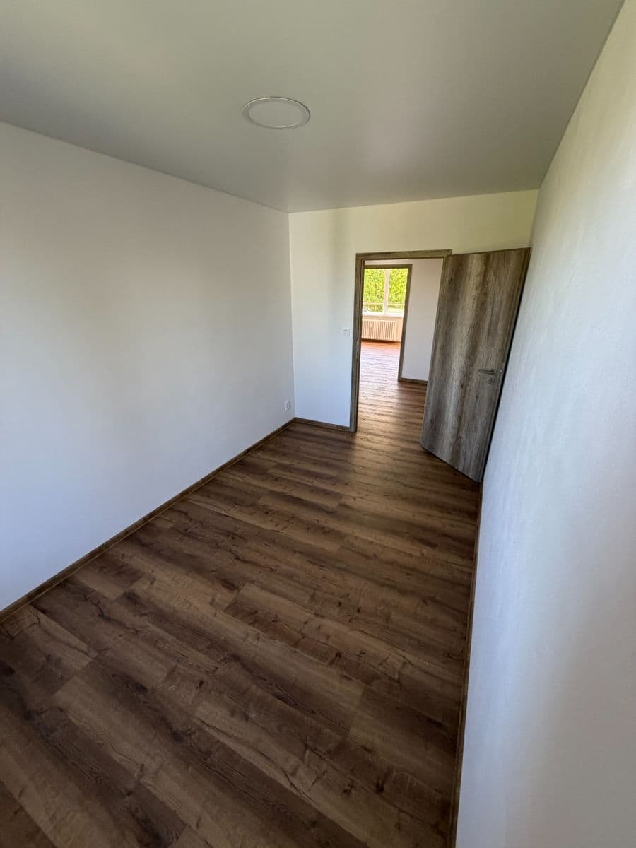 Prenájom bytu 3-izbový 73 m², K Hájku, Frýdek-Místek, Moravskoslezský kraj Prenájom bytu 3-izbový 73 m², K Hájku, Frýdek-Místek, Moravskoslezský kraj