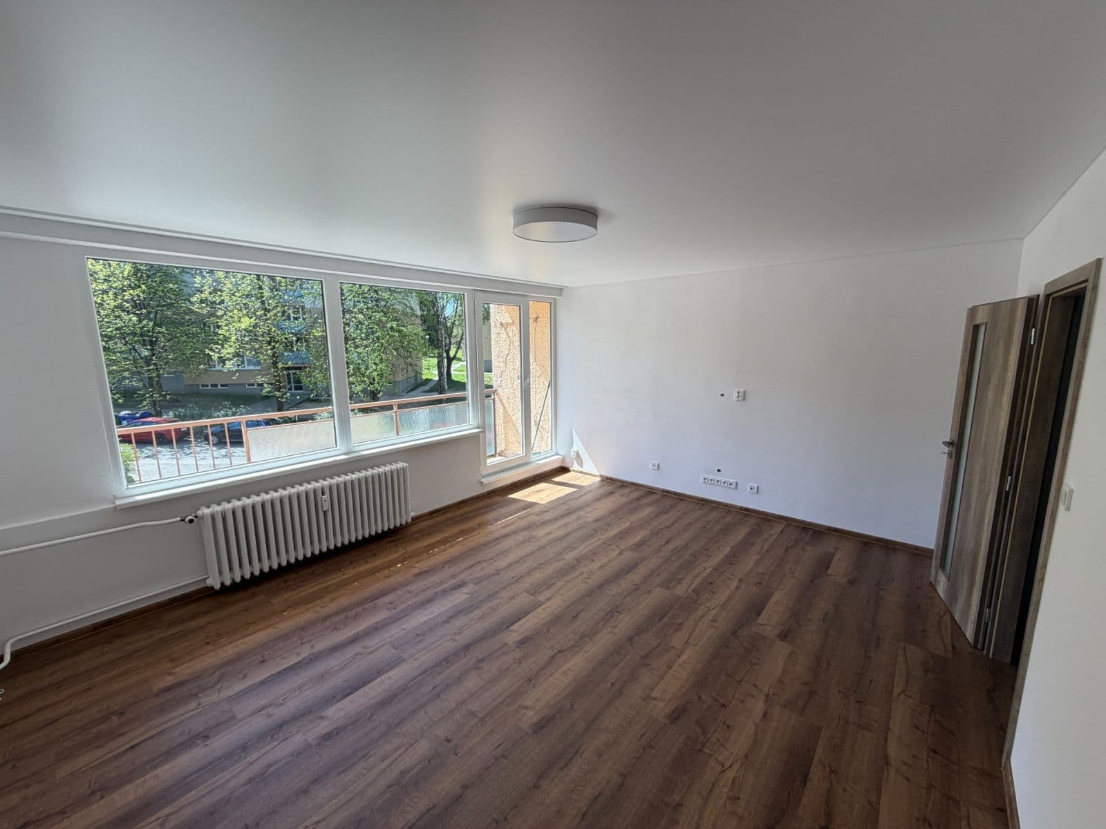 Prenájom bytu 3-izbový 73 m², K Hájku, Frýdek-Místek, Moravskoslezský kraj Prenájom bytu 3-izbový 73 m², K Hájku, Frýdek-Místek, Moravskoslezský kraj