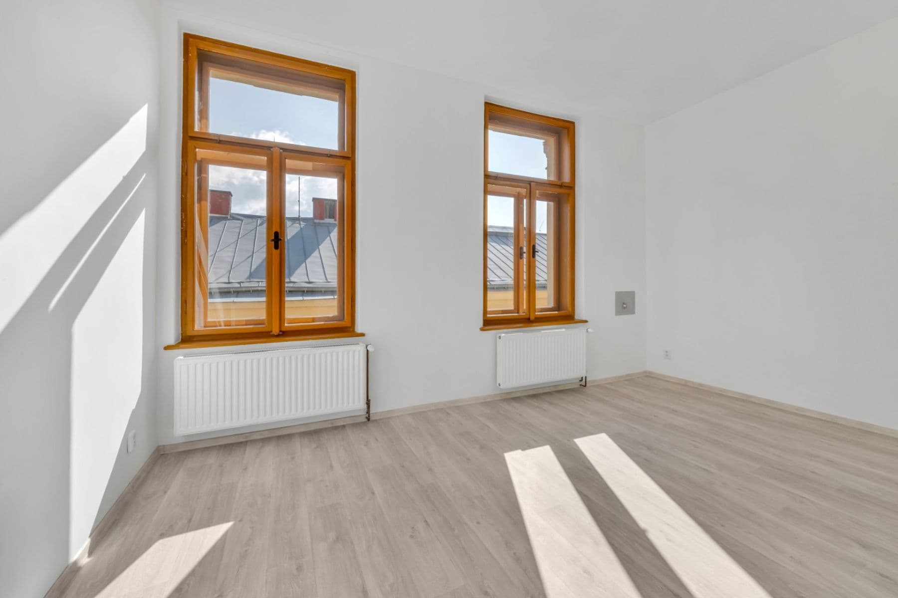 Predaj bytu 3-izbový 68 m², Jungmannova, Jablonec nad Nisou, Liberecký kraj Predaj bytu 3-izbový 68 m², Jungmannova, Jablonec nad Nisou, Liberecký kraj