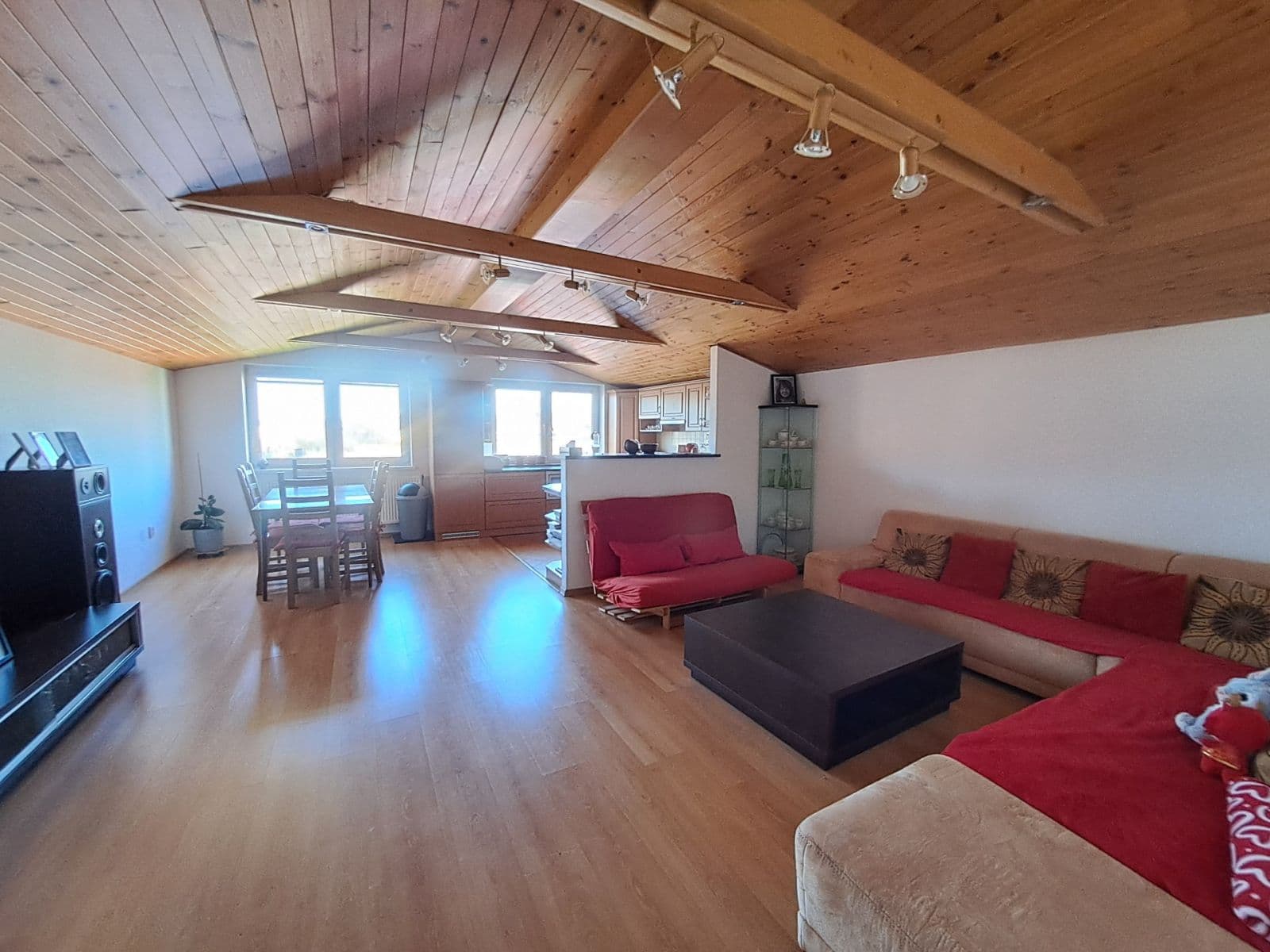 Predaj domu 189 m², pozemek 1.000 m², Vendryně, Moravskoslezský kraj Predaj domu 189 m², pozemek 1.000 m², Vendryně, Moravskoslezský kraj