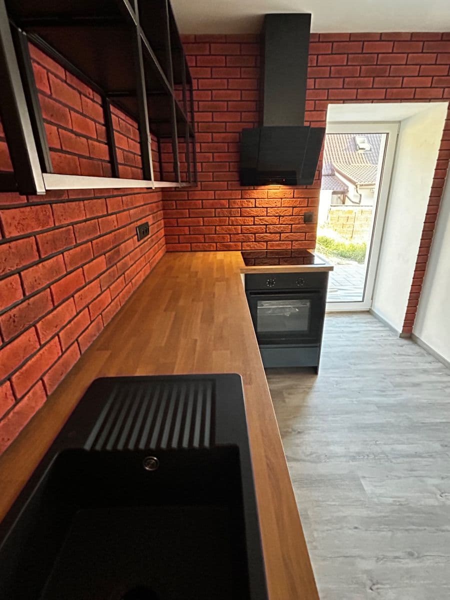 Prenájom bytu 1-izbový 30 m², Kopečná, Šternberk, Olomoucký kraj Prenájom bytu 1-izbový 30 m², Kopečná, Šternberk, Olomoucký kraj