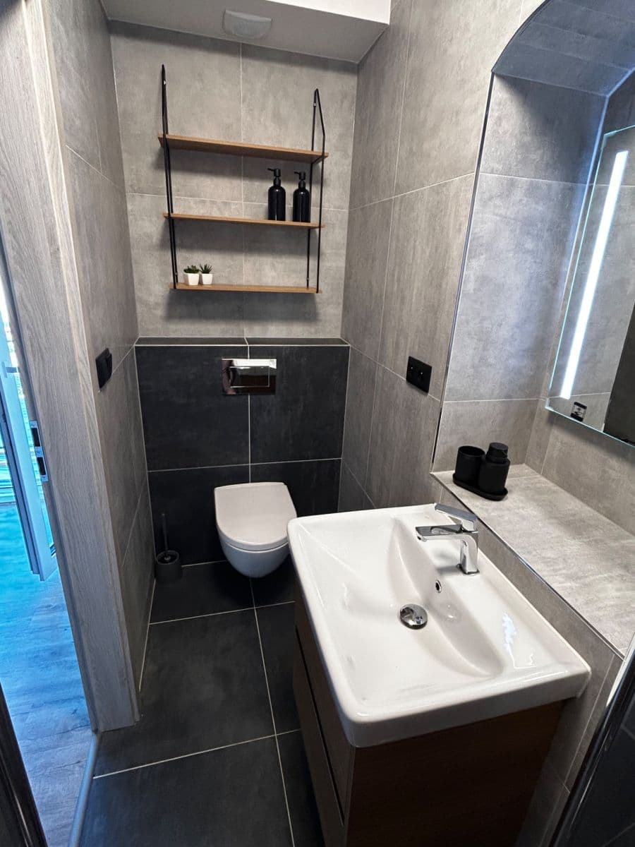 Prenájom bytu 1-izbový 30 m², Kopečná, Šternberk, Olomoucký kraj Prenájom bytu 1-izbový 30 m², Kopečná, Šternberk, Olomoucký kraj
