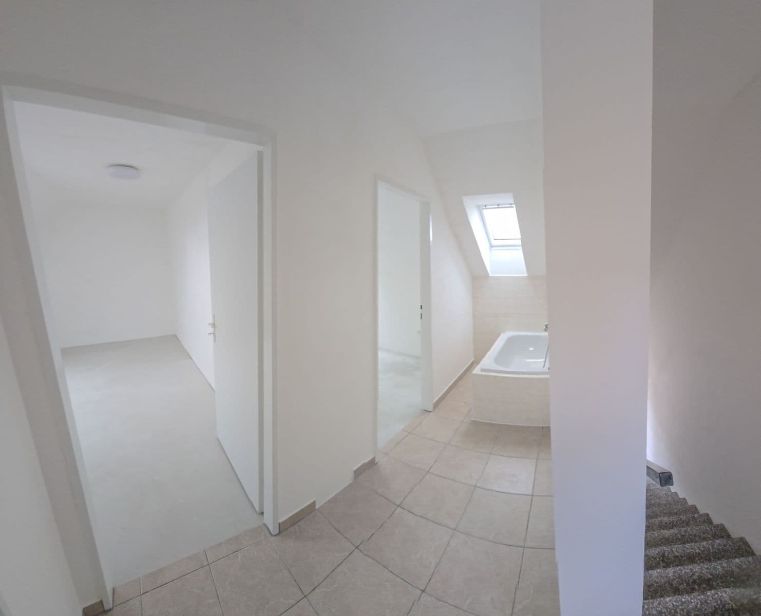 Predaj domu 74 m², pozemek 103 m², Zálezlice, Středočeský kraj Predaj domu 74 m², pozemek 103 m², Zálezlice, Středočeský kraj