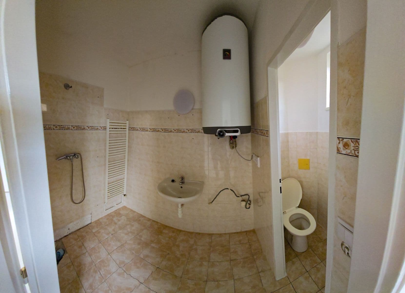 Predaj domu 74 m², pozemek 103 m², Zálezlice, Středočeský kraj Predaj domu 74 m², pozemek 103 m², Zálezlice, Středočeský kraj