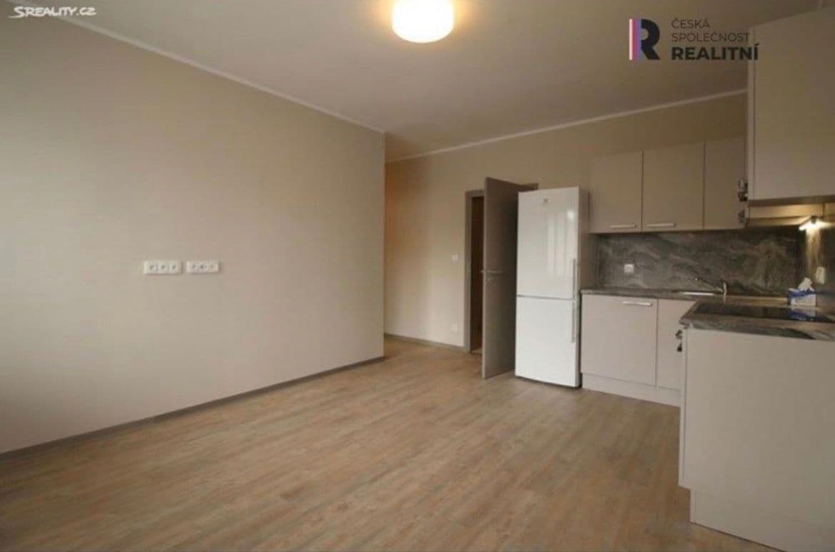 Prenájom bytu 4-izbový 73 m², Dačického, Brno, Jihomoravský kraj Prenájom bytu 4-izbový 73 m², Dačického, Brno, Jihomoravský kraj