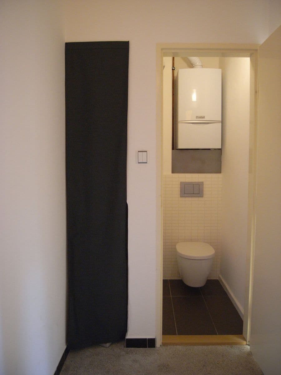 Prenájom bytu 34 m², U Milosrdných, Praha, Praha Prenájom bytu 34 m², U Milosrdných, Praha, Praha