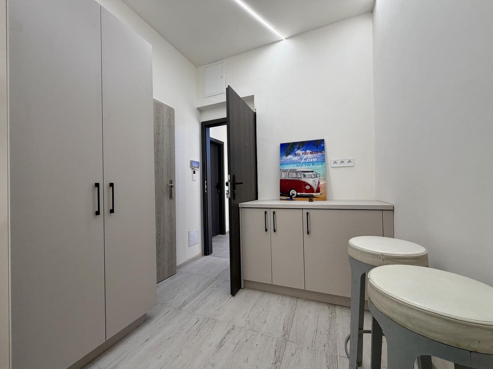 Prenájom bytu 1-izbový 35 m², Na Jarově, Praha, Praha Prenájom bytu 1-izbový 35 m², Na Jarově, Praha, Praha