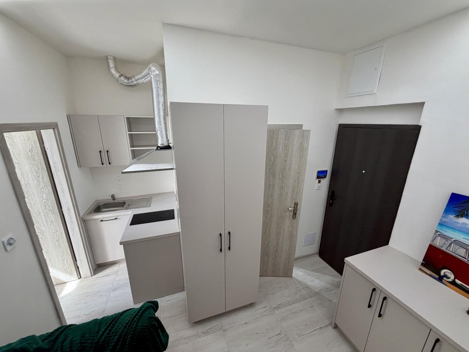 Prenájom bytu 1-izbový 35 m², Na Jarově, Praha, Praha Prenájom bytu 1-izbový 35 m², Na Jarově, Praha, Praha