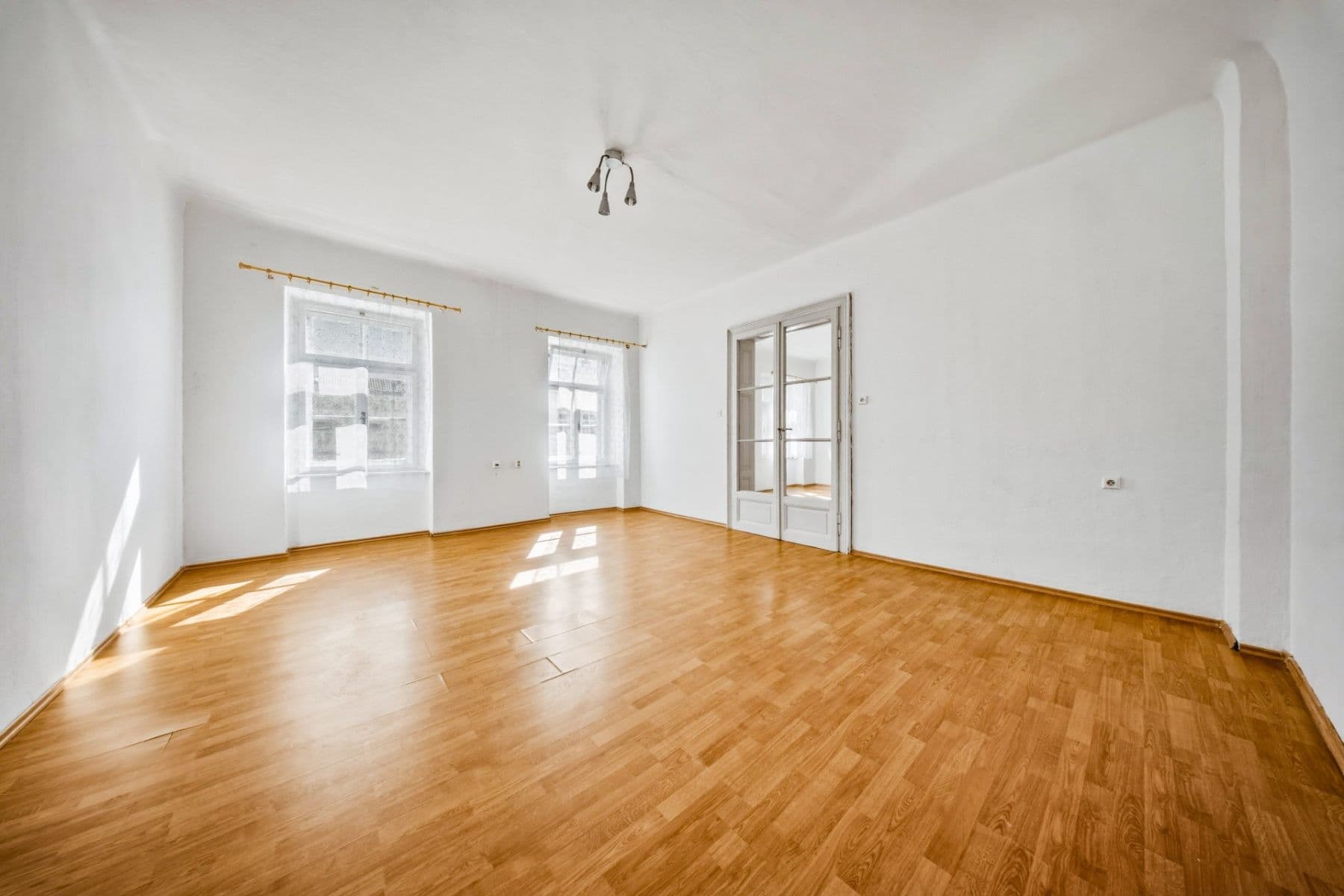 Predaj bytu 3-izbový 108 m², Jana Palacha, Znojmo, Jihomoravský kraj Predaj bytu 3-izbový 108 m², Jana Palacha, Znojmo, Jihomoravský kraj