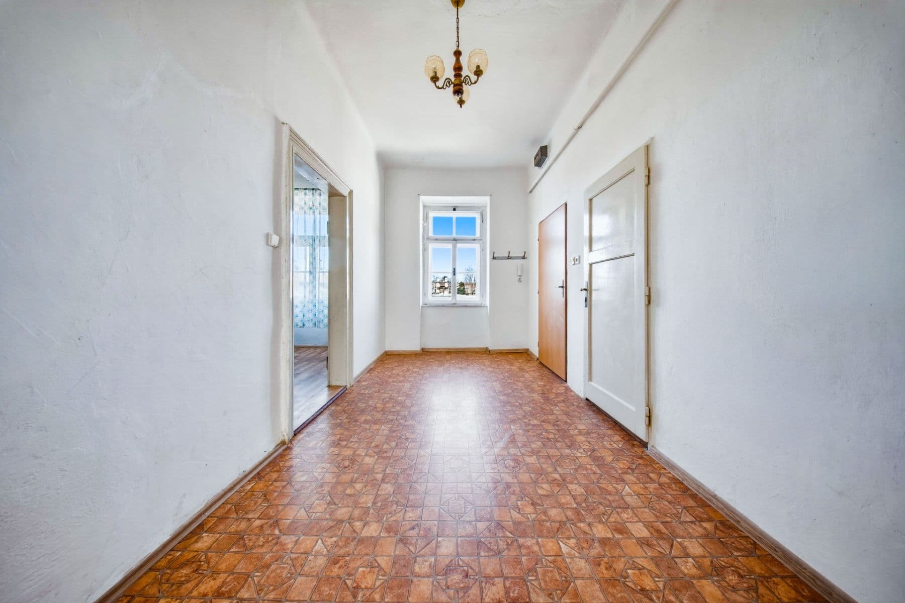 Predaj bytu 3-izbový 108 m², Jana Palacha, Znojmo, Jihomoravský kraj Predaj bytu 3-izbový 108 m², Jana Palacha, Znojmo, Jihomoravský kraj