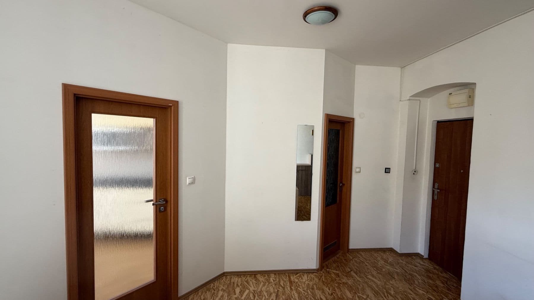 Prenájom bytu 1-izbový 40 m², Rubešova, Plzeň, Plzeňský kraj Prenájom bytu 1-izbový 40 m², Rubešova, Plzeň, Plzeňský kraj