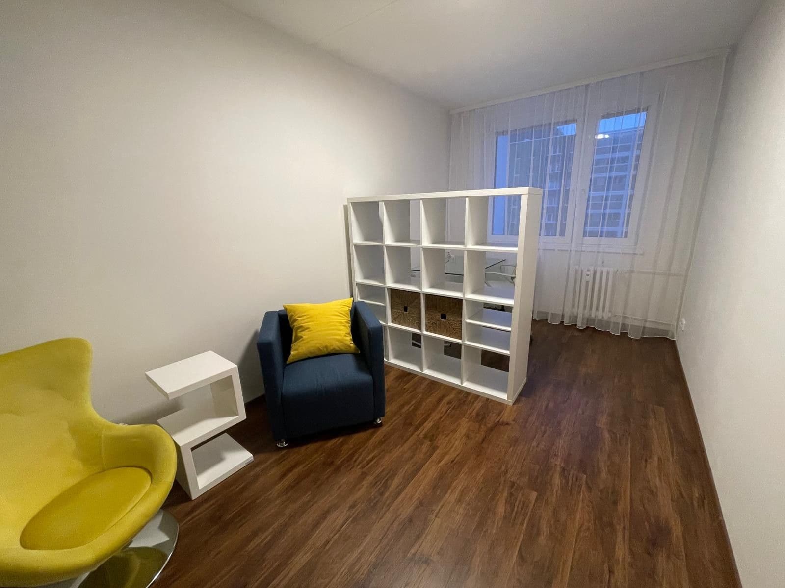 Prenájom bytu 3-izbový 82 m², Jeseniova, Praha, Praha Prenájom bytu 3-izbový 82 m², Jeseniova, Praha, Praha