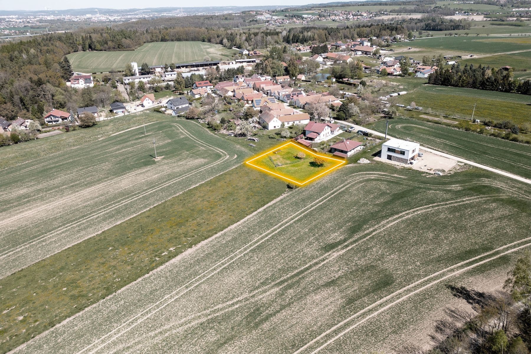 Predaj pozemku 1.011 m², Heřmaň, Jihočeský kraj Predaj pozemku 1.011 m², Heřmaň, Jihočeský kraj