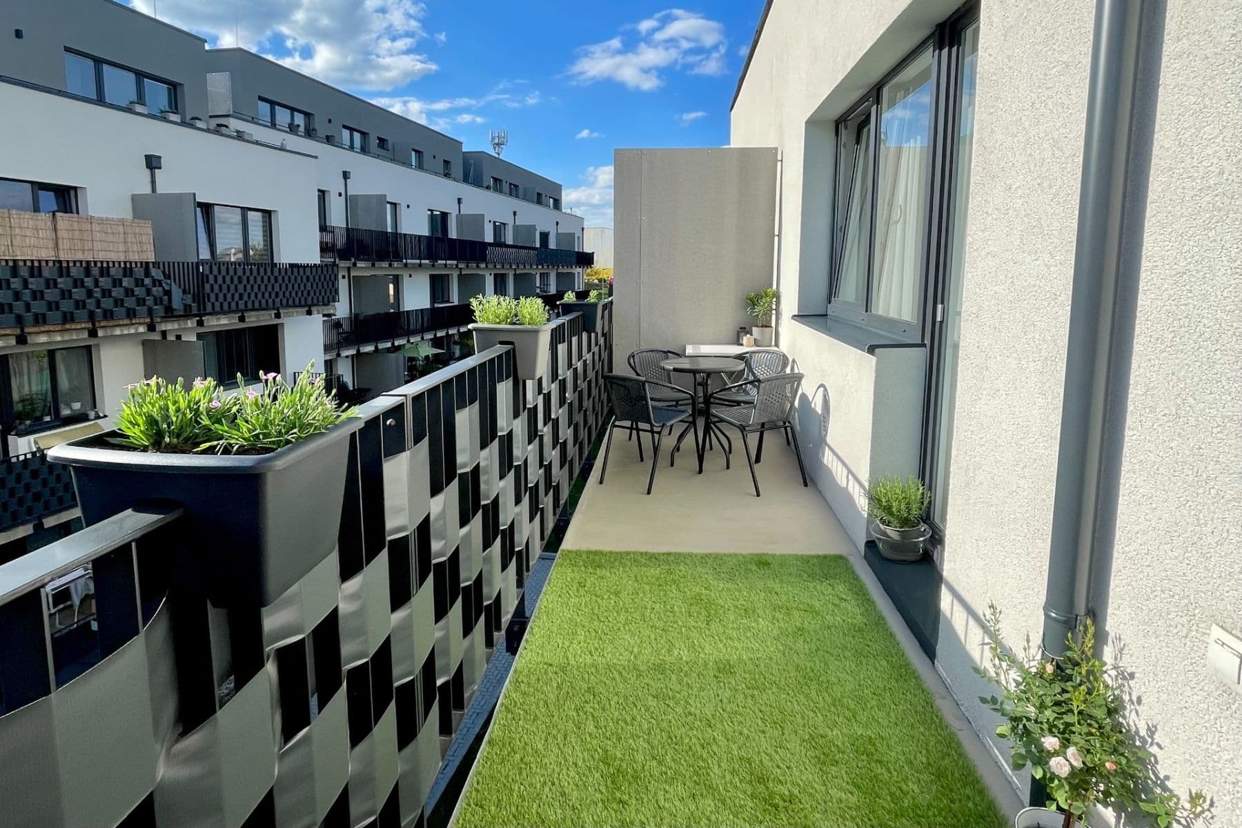 Prenájom bytu 2-izbový 54 m², Karla Čapka, Unhošť, Středočeský kraj Prenájom bytu 2-izbový 54 m², Karla Čapka, Unhošť, Středočeský kraj