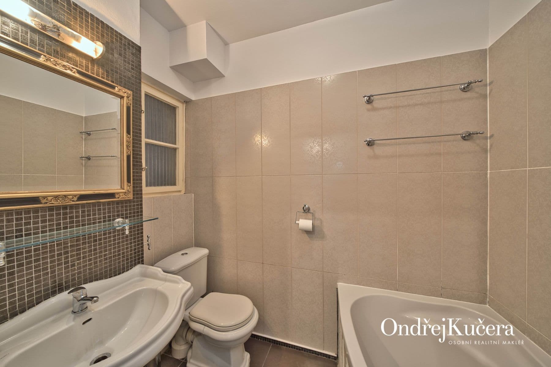 Prenájom bytu 2-izbový 50 m², Branická, Praha, Praha Prenájom bytu 2-izbový 50 m², Branická, Praha, Praha