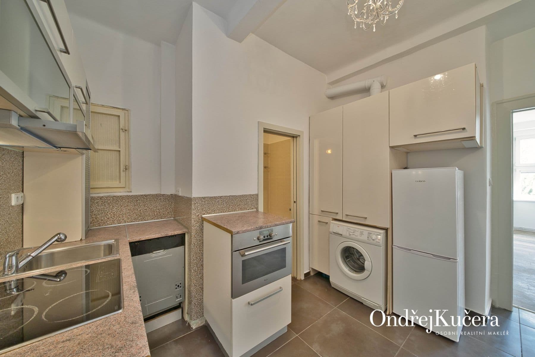 Prenájom bytu 2-izbový 50 m², Branická, Praha, Praha Prenájom bytu 2-izbový 50 m², Branická, Praha, Praha