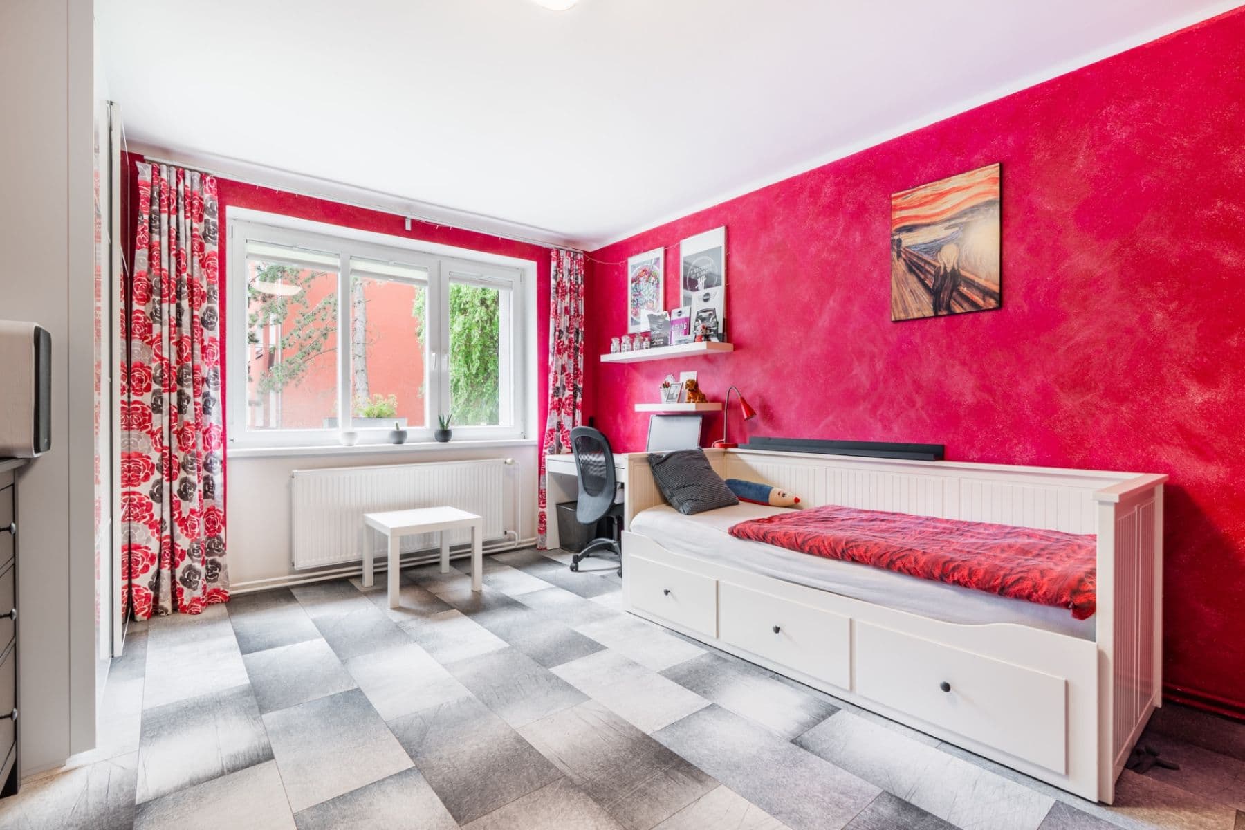 Predaj bytu 4-izbový 96 m², Grégrova, Chomutov, Ústecký kraj Predaj bytu 4-izbový 96 m², Grégrova, Chomutov, Ústecký kraj