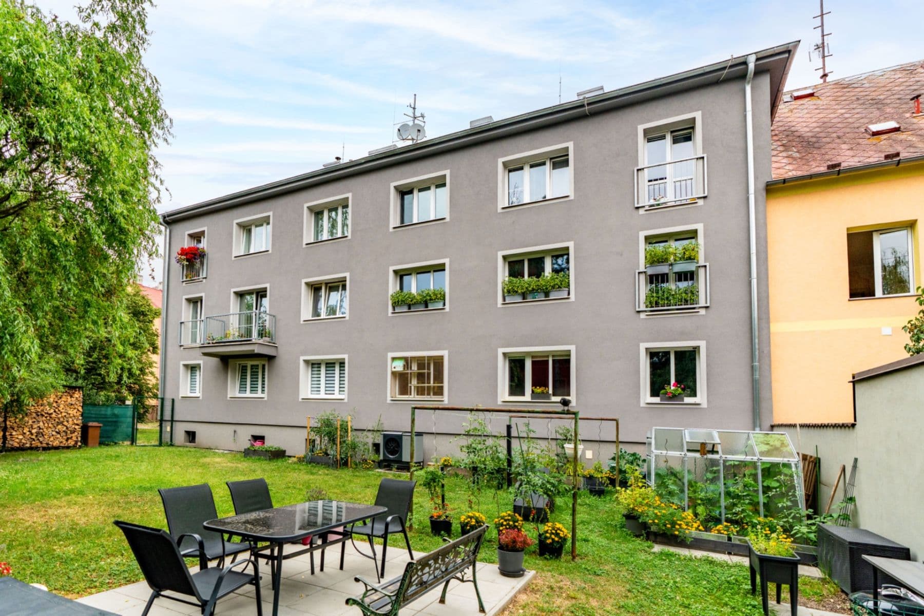 Predaj bytu 4-izbový 96 m², Grégrova, Chomutov, Ústecký kraj Predaj bytu 4-izbový 96 m², Grégrova, Chomutov, Ústecký kraj