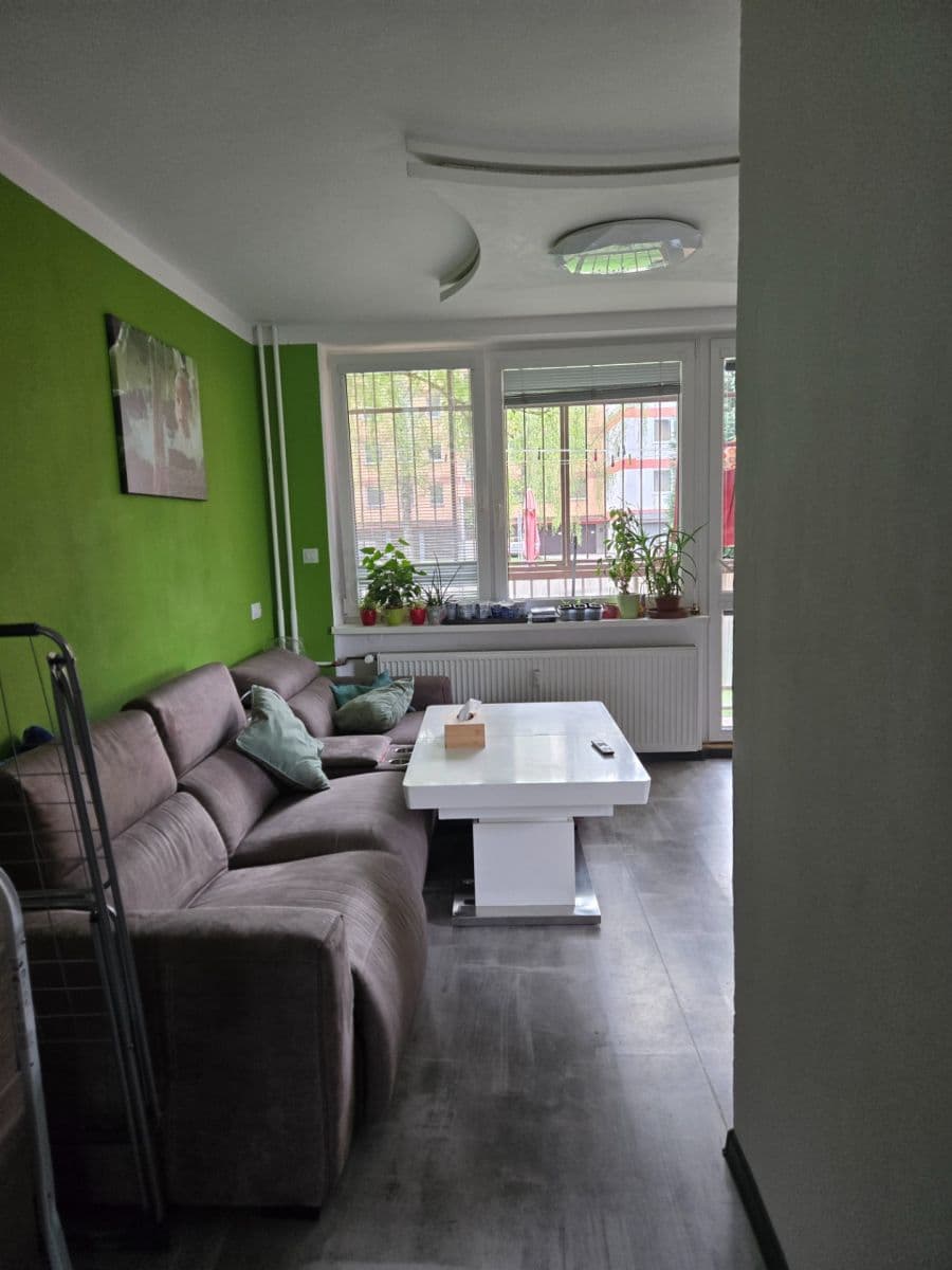 Prenájom bytu 3-izbový 75 m², Staňkova, Ostrava, Moravskoslezský kraj Prenájom bytu 3-izbový 75 m², Staňkova, Ostrava, Moravskoslezský kraj