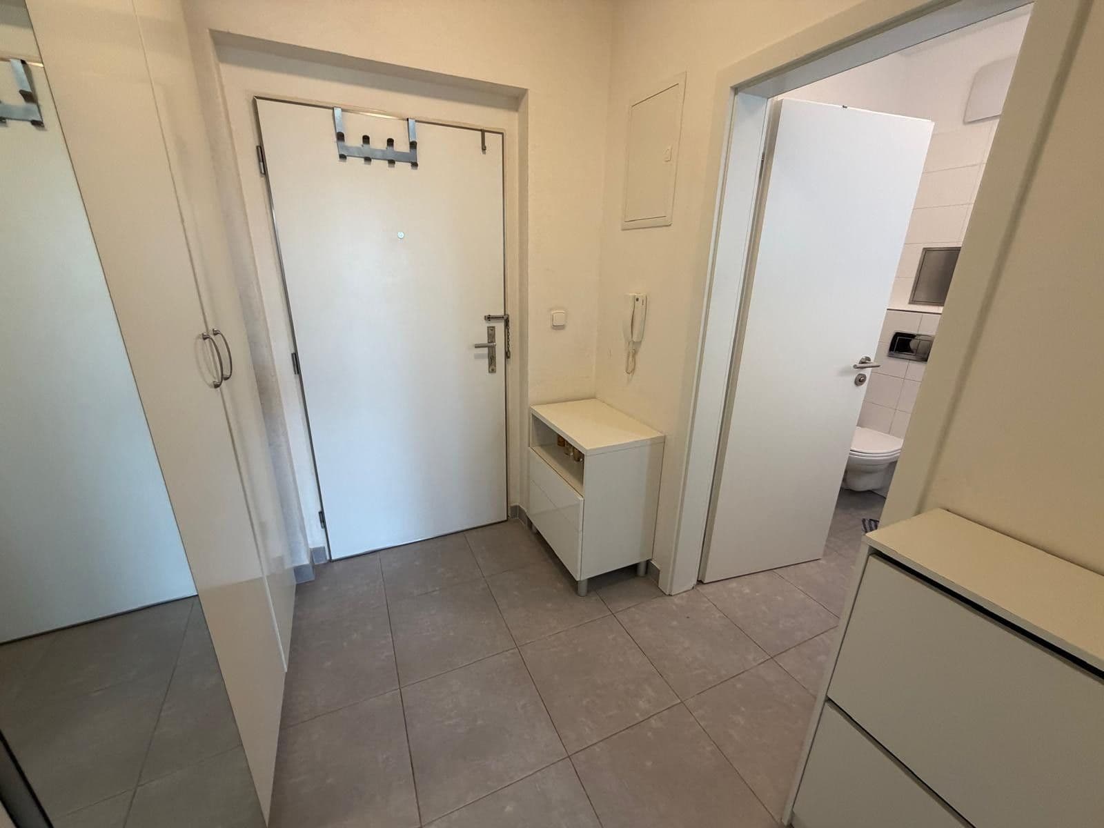 Predaj bytu 1-izbový 35 m², Pavla Beneše, Praha, Praha Predaj bytu 1-izbový 35 m², Pavla Beneše, Praha, Praha