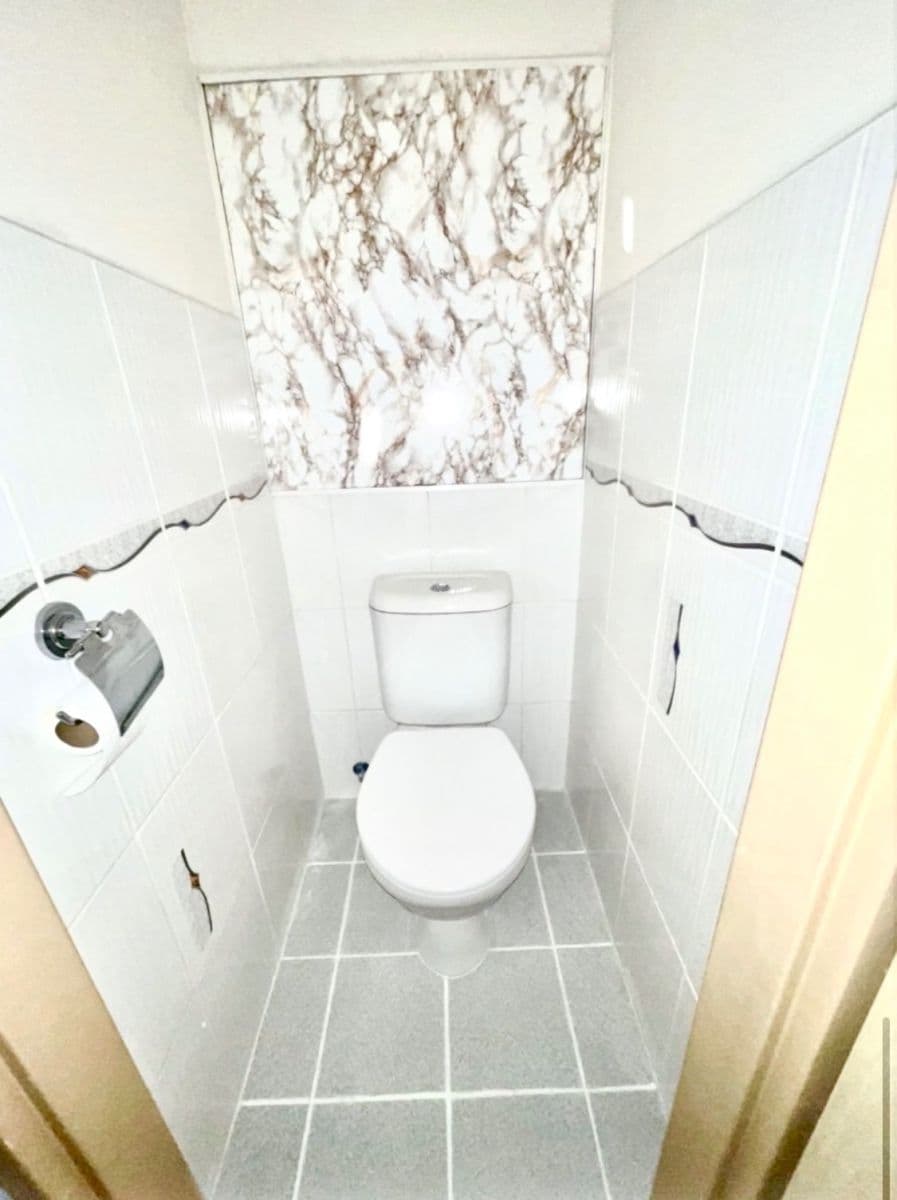 Prenájom bytu 18 m², Londýnská, Praha, Praha Prenájom bytu 18 m², Londýnská, Praha, Praha