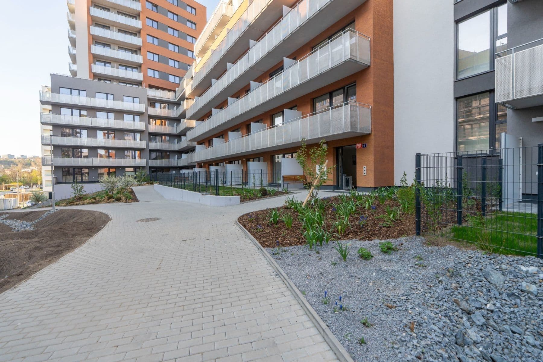 Prenájom bytu 1-izbový 35 m², Gerstelova, Praha, Praha Prenájom bytu 1-izbový 35 m², Gerstelova, Praha, Praha
