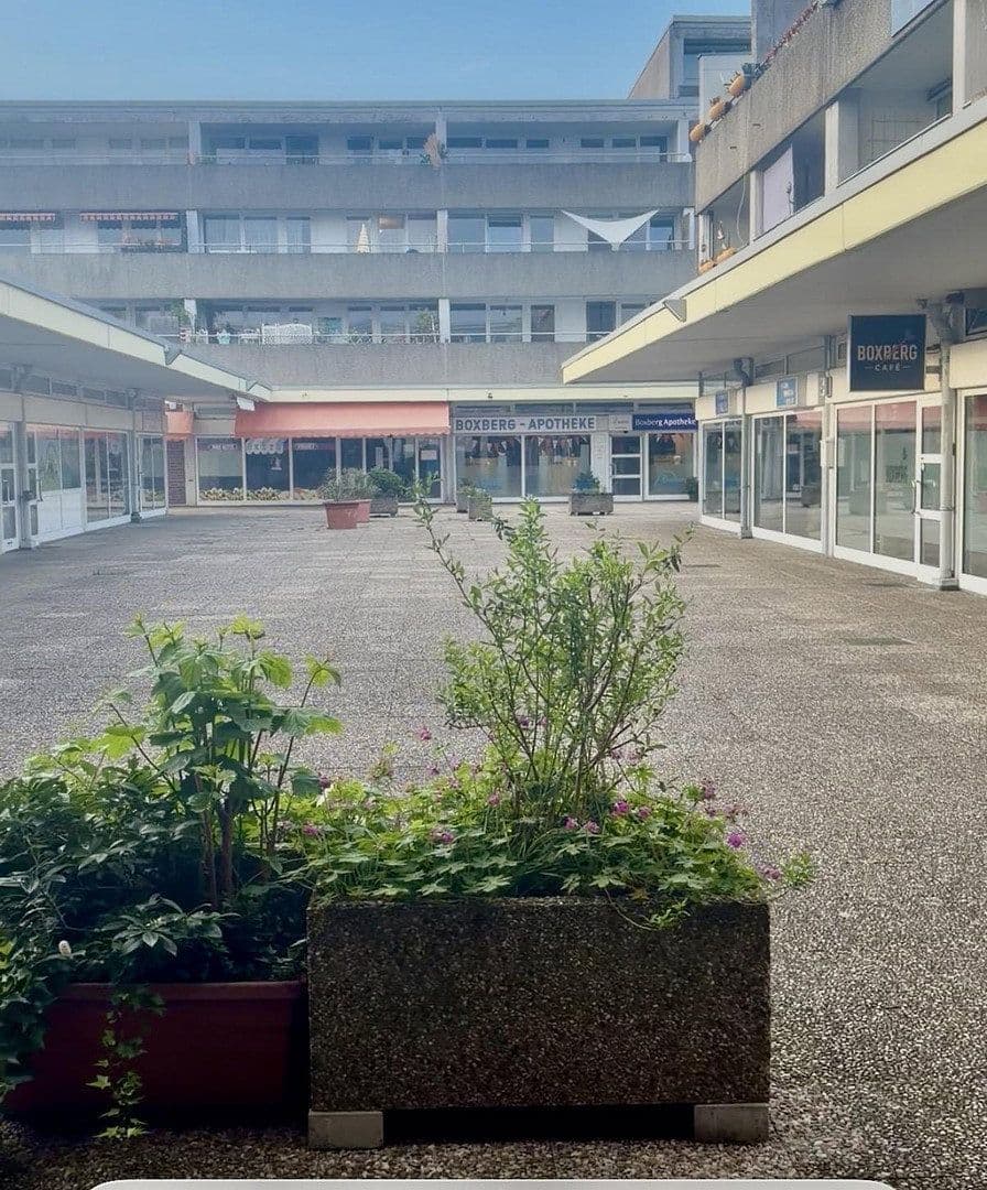 Prenájom kancelárie 90 m², Heidelberg, Bádensko-Wurttembersko Prenájom kancelárie 90 m², Heidelberg, Bádensko-Wurttembersko