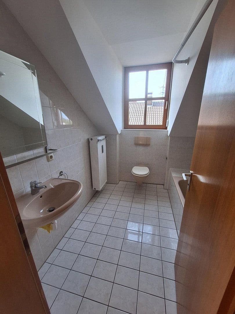 Prenájom bytu 2-izbový 56 m², Neusäß, Bavorsko Prenájom bytu 2-izbový 56 m², Neusäß, Bavorsko