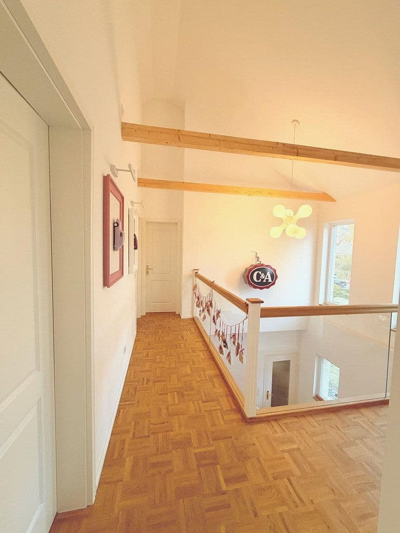 Predaj domu 260 m², pozemek 764 m², Berlin, Berlín Predaj domu 260 m², pozemek 764 m², Berlin, Berlín
