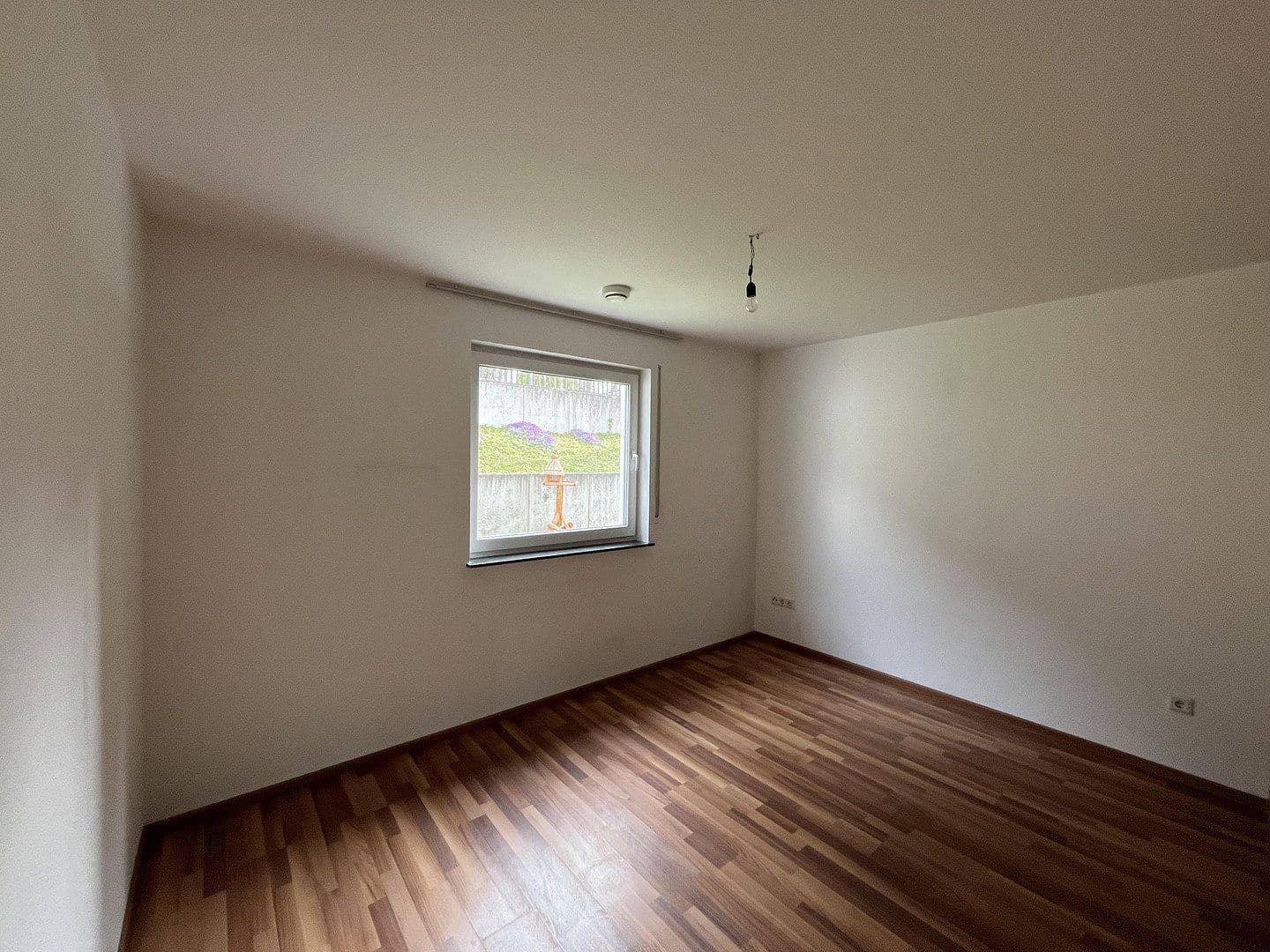 Predaj bytu 4-izbový 100 m², Hiddenhausen, Severné Porýnie - Westfálsko Predaj bytu 4-izbový 100 m², Hiddenhausen, Severné Porýnie - Westfálsko