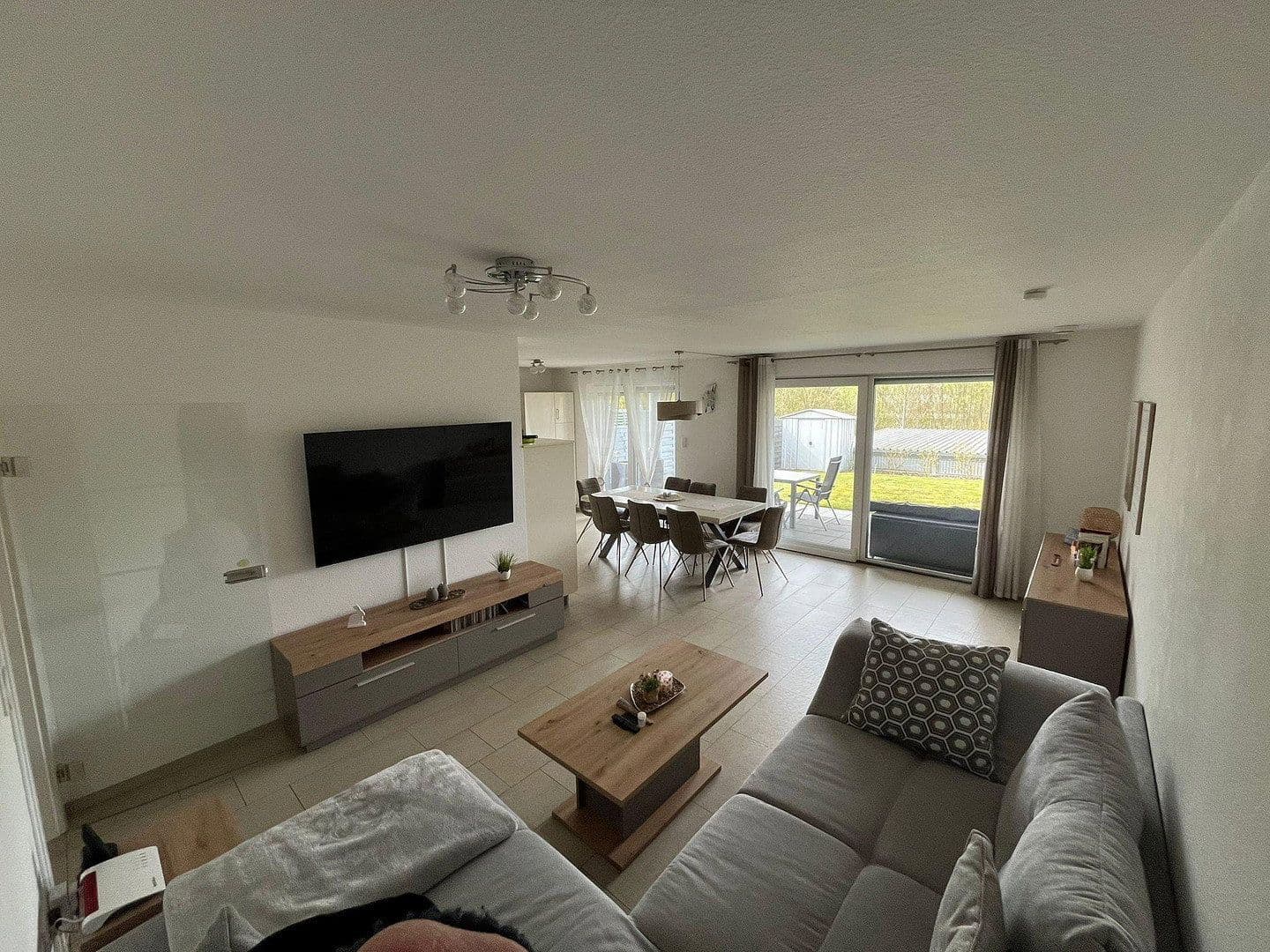 Predaj bytu 4-izbový 100 m², Hiddenhausen, Severné Porýnie - Westfálsko Predaj bytu 4-izbový 100 m², Hiddenhausen, Severné Porýnie - Westfálsko