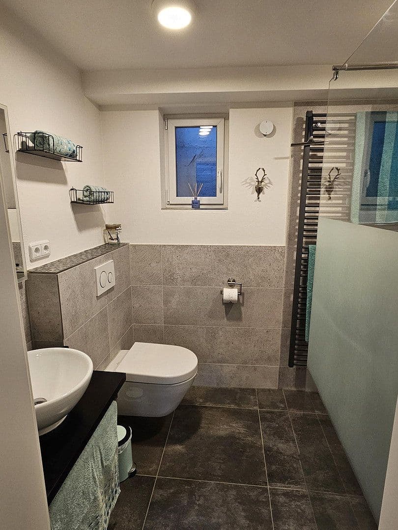 Predaj domu 152 m², pozemek 921 m², Heinersreuth, Bavorsko Predaj domu 152 m², pozemek 921 m², Heinersreuth, Bavorsko