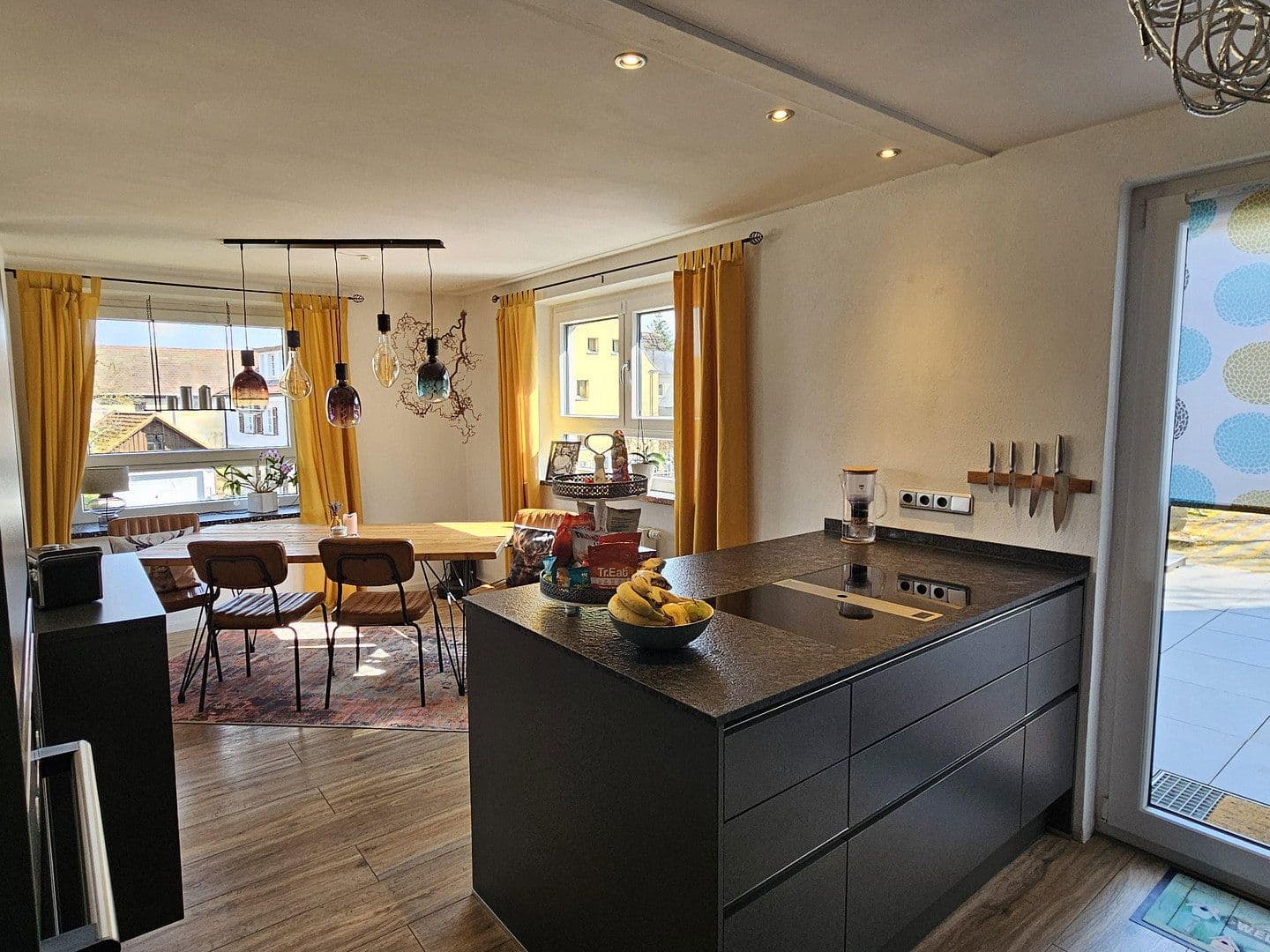 Predaj domu 152 m², pozemek 921 m², Heinersreuth, Bavorsko Predaj domu 152 m², pozemek 921 m², Heinersreuth, Bavorsko