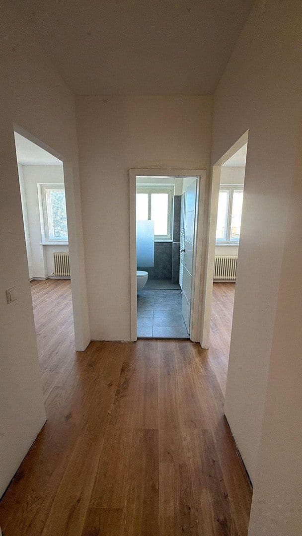 Predaj bytu 2-izbový 55 m², Ollenhauerstraße 92, Berlin, Berlín Predaj bytu 2-izbový 55 m², Ollenhauerstraße 92, Berlin, Berlín