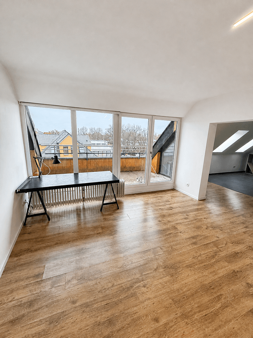 Prenájom bytu 2-izbový 69 m², Westliche Stadtmauerstraße 64, Erlangen, Bavorsko Prenájom bytu 2-izbový 69 m², Westliche Stadtmauerstraße 64, Erlangen, Bavorsko