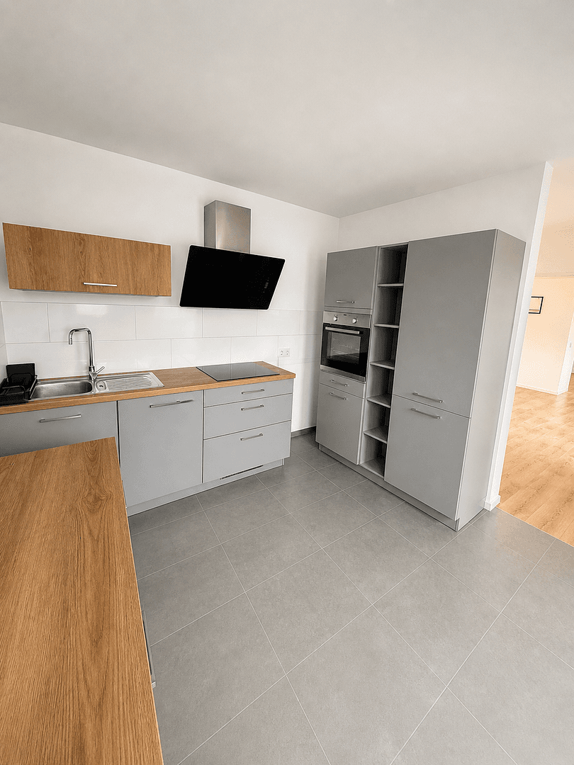 Prenájom bytu 2-izbový 69 m², Westliche Stadtmauerstraße 64, Erlangen, Bavorsko Prenájom bytu 2-izbový 69 m², Westliche Stadtmauerstraße 64, Erlangen, Bavorsko