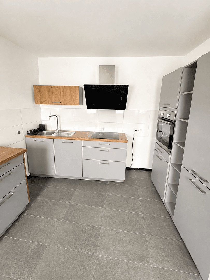 Prenájom bytu 2-izbový 69 m², Westliche Stadtmauerstraße 64, Erlangen, Bavorsko Prenájom bytu 2-izbový 69 m², Westliche Stadtmauerstraße 64, Erlangen, Bavorsko