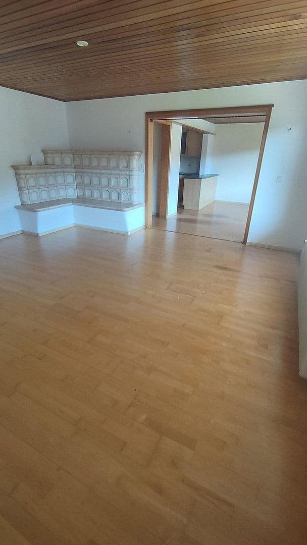 Predaj domu 338 m², pozemek 862 m², Johanniterstraße 25, Kandern, Bádensko-Wurttembersko Predaj domu 338 m², pozemek 862 m², Johanniterstraße 25, Kandern, Bádensko-Wurttembersko