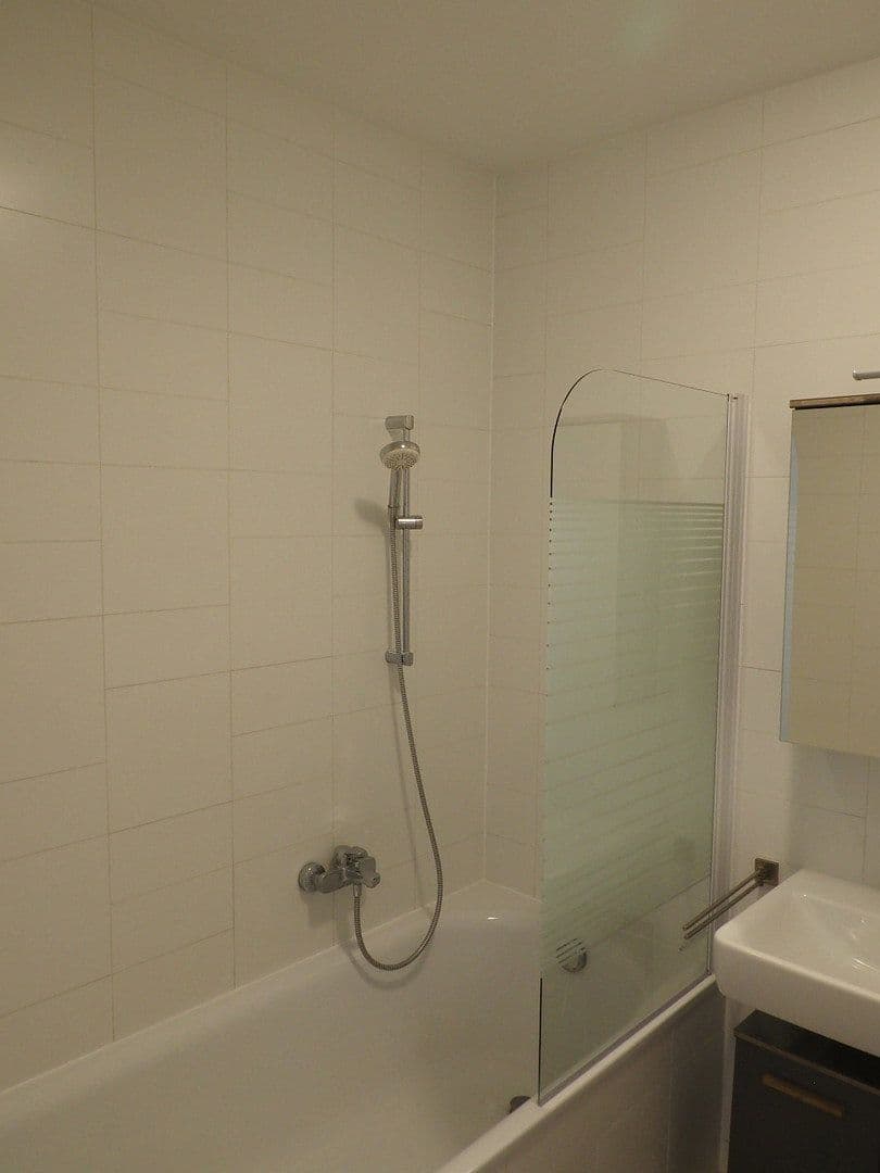 Predaj bytu 2-izbový 70 m², Ferdinand-Platzer-Gasse 8-10, Wien, Viedeň Predaj bytu 2-izbový 70 m², Ferdinand-Platzer-Gasse 8-10, Wien, Viedeň