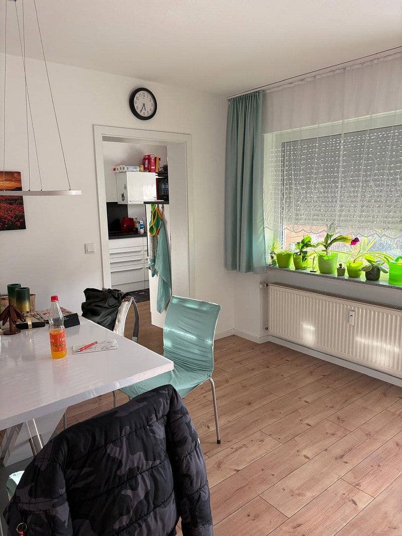 Prenájom bytu 5-izbový 96 m², Tuchbleiche 6, Mainz-Laubenheim, Porýnie-Falcko Prenájom bytu 5-izbový 96 m², Tuchbleiche 6, Mainz-Laubenheim, Porýnie-Falcko