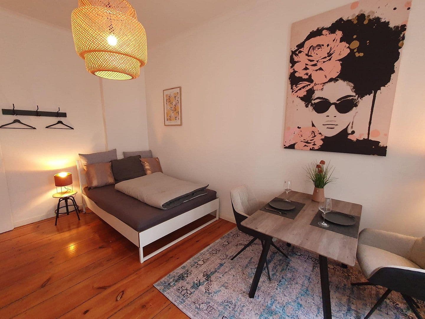 Prenájom bytu 1-izbový 29 m², Torstrasse 72, Berlin, Berlín Prenájom bytu 1-izbový 29 m², Torstrasse 72, Berlin, Berlín