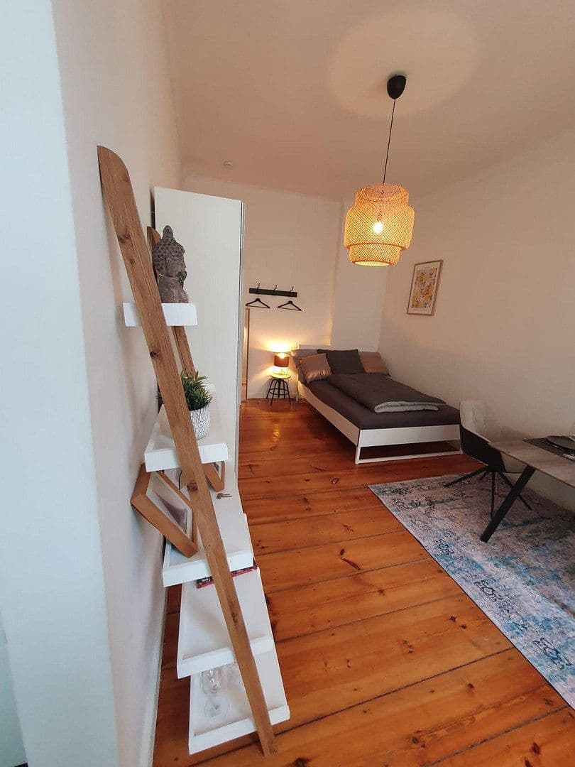 Prenájom bytu 1-izbový 29 m², Torstrasse 72, Berlin, Berlín Prenájom bytu 1-izbový 29 m², Torstrasse 72, Berlin, Berlín