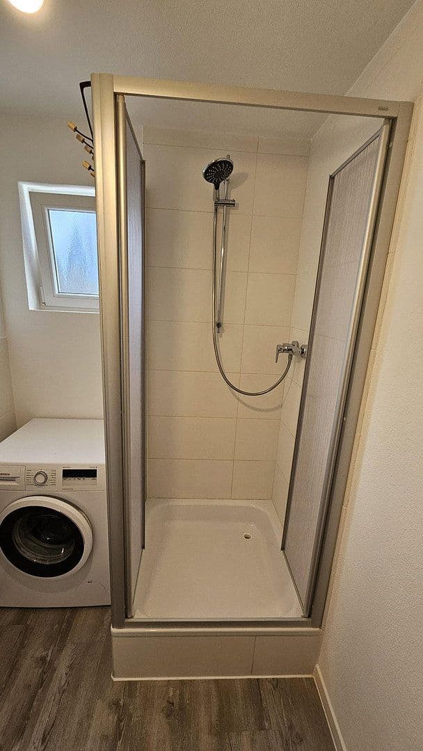 Prenájom bytu 3-izbový 60 m², Eutighofer Straße 22, Schwäbisch Gmünd, Bádensko-Wurttembersko Prenájom bytu 3-izbový 60 m², Eutighofer Straße 22, Schwäbisch Gmünd, Bádensko-Wurttembersko