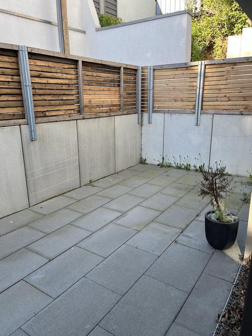 Prenájom bytu 3-izbový 90 m², Niederstotzingen, Bádensko-Wurttembersko Prenájom bytu 3-izbový 90 m², Niederstotzingen, Bádensko-Wurttembersko