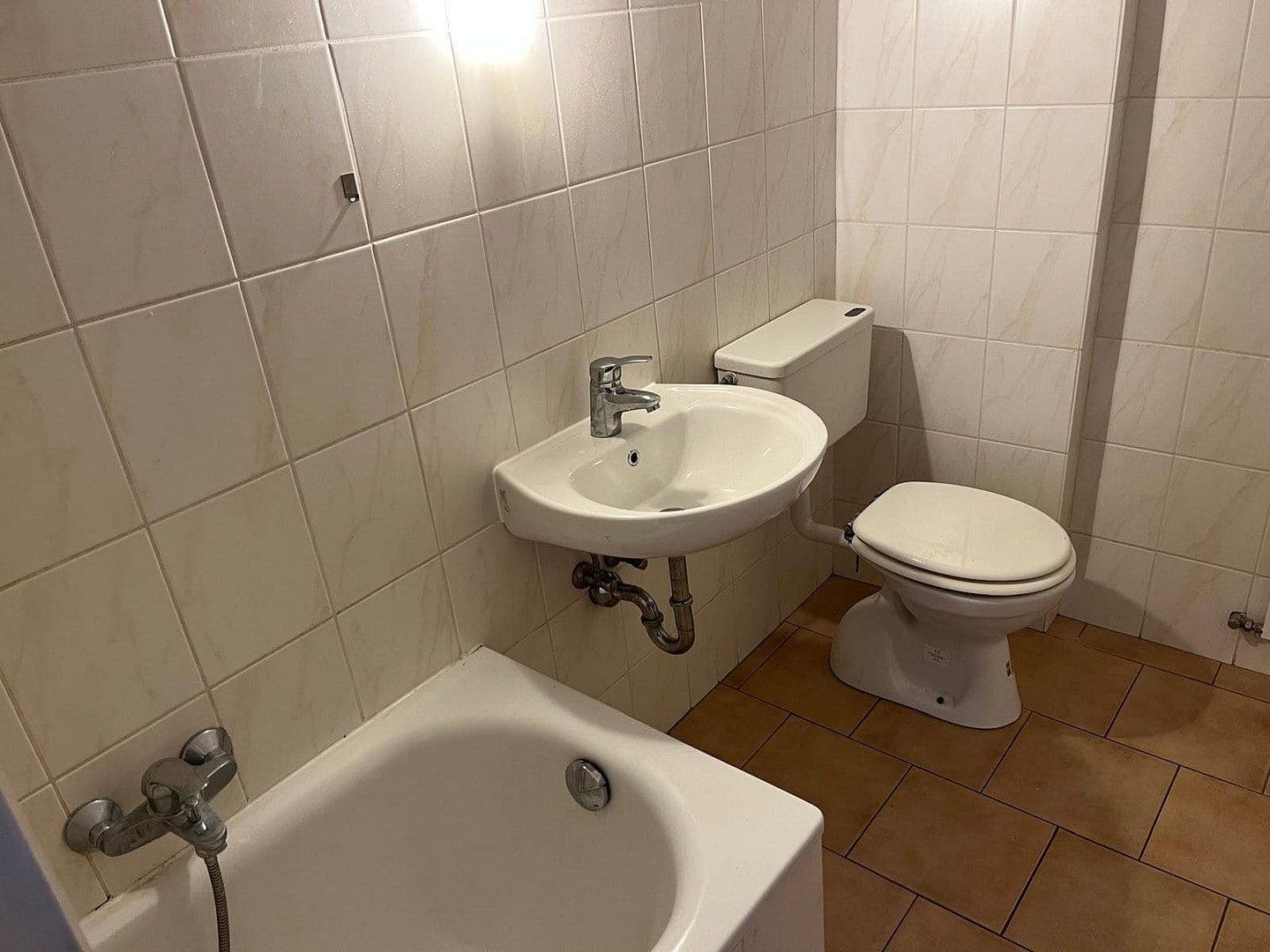 Prenájom bytu 3-izbový 77 m², Alfred-Schütte-Allee 162, Köln, Severné Porýnie - Westfálsko Prenájom bytu 3-izbový 77 m², Alfred-Schütte-Allee 162, Köln, Severné Porýnie - Westfálsko