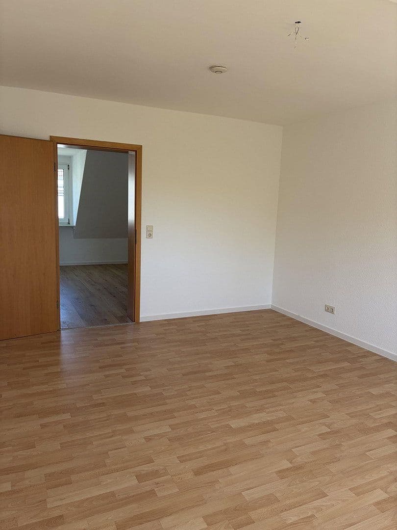 Prenájom bytu 2-izbový 47 m², Lippsteraße 16, Duisburg, Severné Porýnie - Westfálsko Prenájom bytu 2-izbový 47 m², Lippsteraße 16, Duisburg, Severné Porýnie - Westfálsko