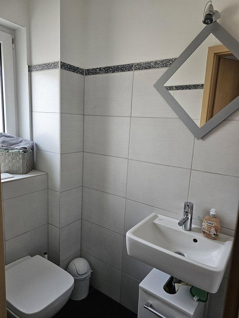 Predaj domu 145 m², pozemek 320 m², Idstein, Hesensko Predaj domu 145 m², pozemek 320 m², Idstein, Hesensko