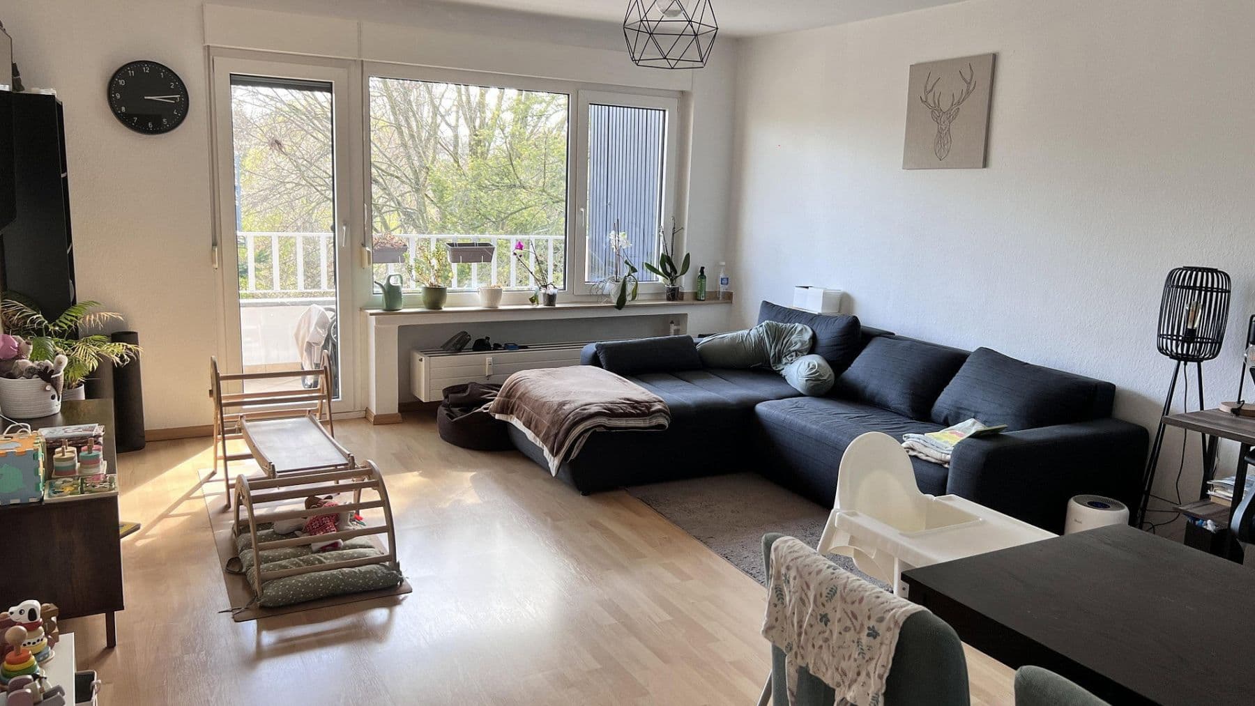 Prenájom bytu 3-izbový 79 m², Niederdonker Str. 9, Düsseldorf, Severné Porýnie - Westfálsko Prenájom bytu 3-izbový 79 m², Niederdonker Str. 9, Düsseldorf, Severné Porýnie - Westfálsko