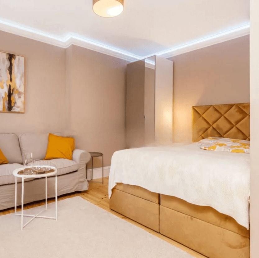 Prenájom bytu 3-izbový 45 m², Gitschiner Strasse 89, Berlin, Berlín Prenájom bytu 3-izbový 45 m², Gitschiner Strasse 89, Berlin, Berlín