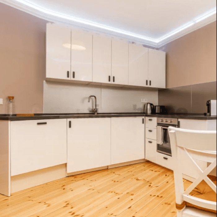 Prenájom bytu 3-izbový 45 m², Gitschiner Strasse 89, Berlin, Berlín Prenájom bytu 3-izbový 45 m², Gitschiner Strasse 89, Berlin, Berlín